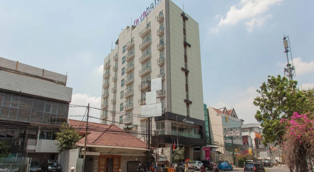 favehotel Tanah Abang - Cideng, Book Hotel Hotels in Jakarta with Parking, Parking