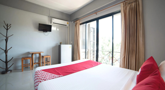 Двухместный номер Standard OYO 465 Krung Kao Traveller Lodge