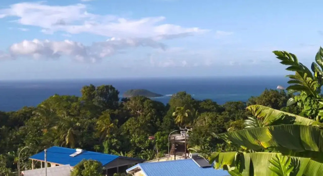 Villa NKJS, Réserver Villa Cottages à Basse-Terre, Cottage
