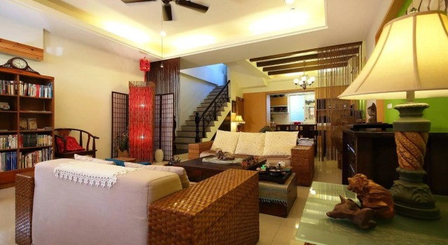 Pine Sea and Flower Hostel