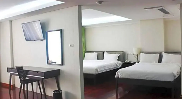 Семейный люкс Myanmar Life Hotel