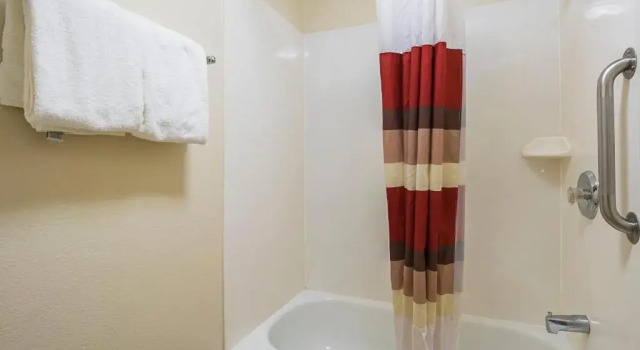 Двухместный номер Superior Red Roof Inn PLUS+ Phoenix West
