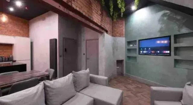Casa Jungle Slps 20 Mcr Centre Hot tub, bar and cinema Room Leisure suite, Забронировать Апартаменты/квартира Манчестер Большой Манчестер, рядом с Район Гей-виллидж в Манчестере