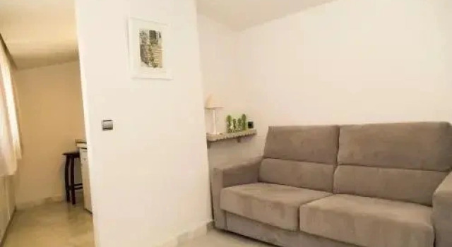 Apartamentos Torre de la Mezquita, Забронировать Апартаменты/квартира Апартаменты Кордовы, рядом с Площадь Пласа-де-лас-Тендильяс, Апартаменты/квартира
