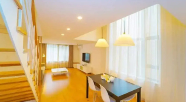 Апартаменты Executive Lujiazui More Residence