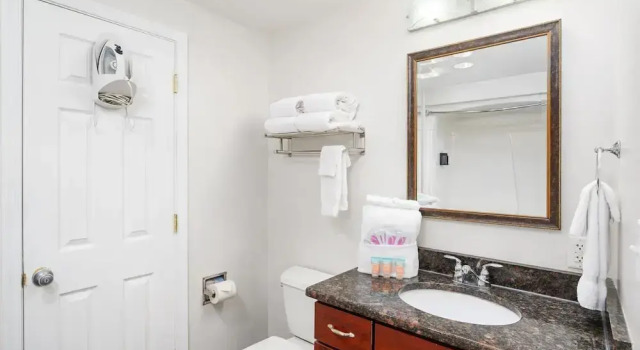 Люкс Deluxe с 2 комнатами с видом на город Monte Carlo Condos Ocean City