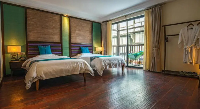 Двухместный номер Deluxe Secret Courtyard Resort Hotel