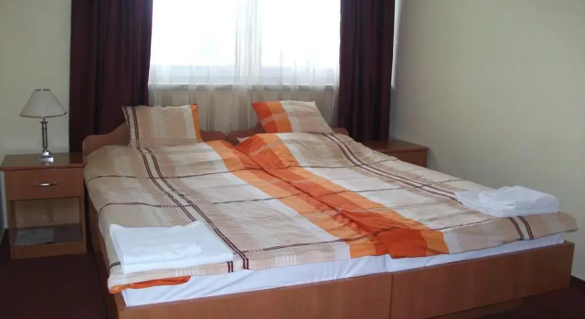 Minerva Hotel, Забронировать Отель Дебрецен Хайду-Бихар, рядом с Főnix Hall