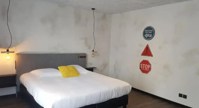 Номер Standard с видом на улицу Upstairs Hotel
