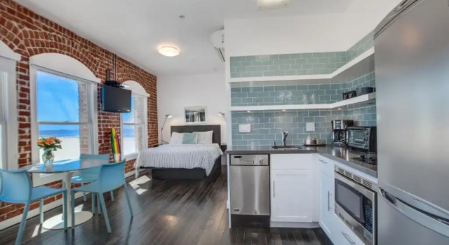 Studio Suite с частичным видом на океан Venice Breeze Suites