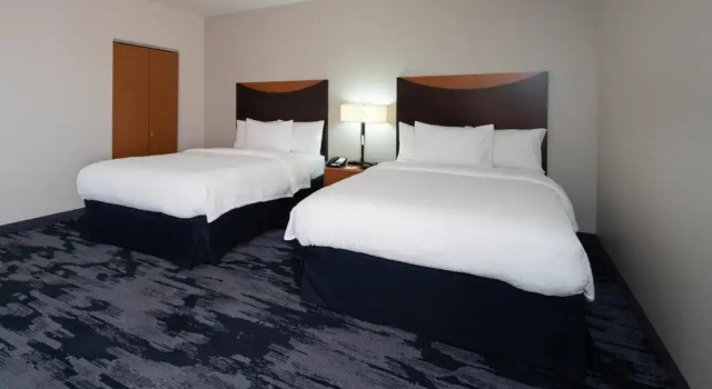 Четырёхместный номер Standard Fairfield Inn & Suites Seattle Bremerton