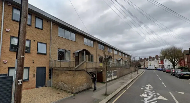 Manor House Studio Apartment A, London, Varaa Huoneisto Asunnot kohteessa Merseyside, Huoneisto