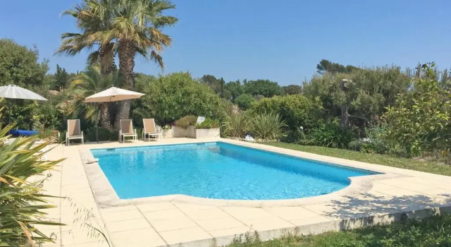 Вилла La provençale Vacation House for 8 people with breathtaking view!