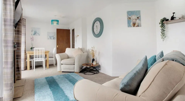 Gorgeous Cosy Apartment in Richmond, Забронировать Апартаменты/квартира Отели Ричмонд с парковкой, рядом с Развлекательный центр The Station, Парковка