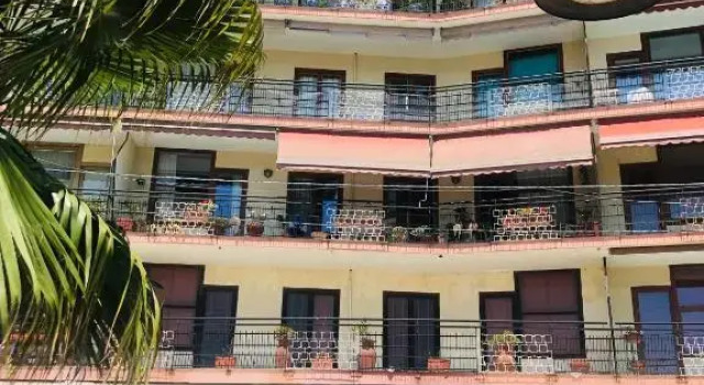 Peaceful apartment 1 minute walk to the beach