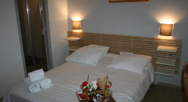 Номер Standard Hôtel Les Italiens