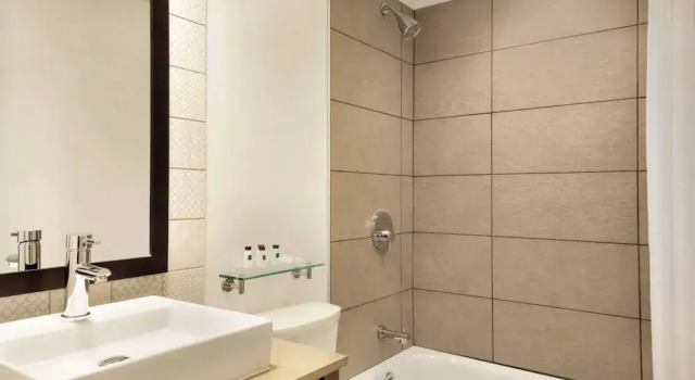 Studio Country Inn & Suites by Radisson, Seattle-Bothell, WA