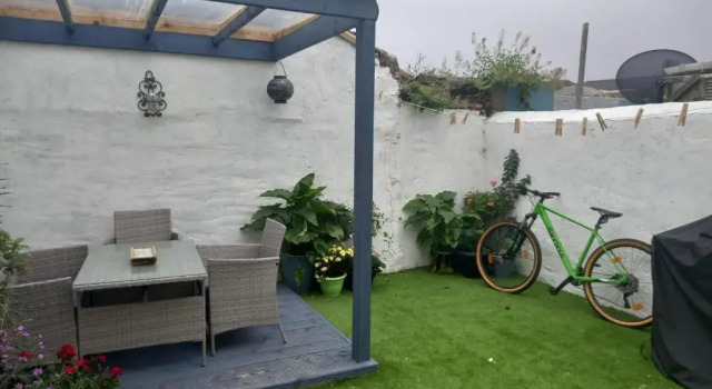 Коттедж 3 bed corner terrace house by the sea Wicklow town
