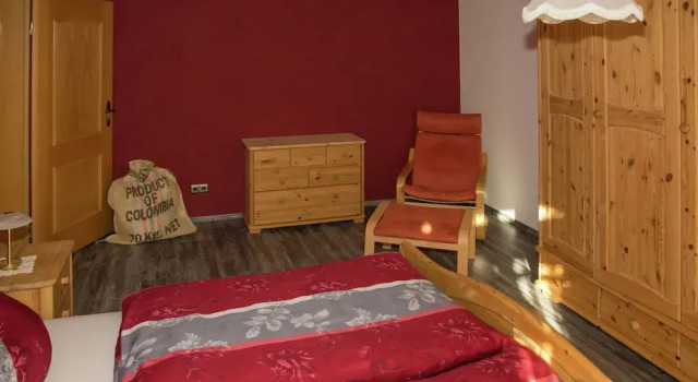 Cozy Apartment in Klosterreichenbach near Ski Area
