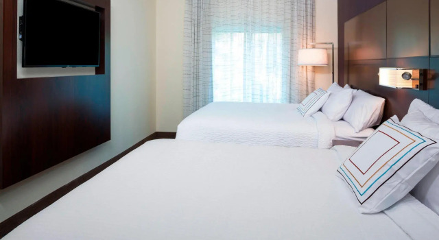 Четырёхместный люкс c 1 комнатой Residence Inn by Marriott Jacksonville South Bartram Park