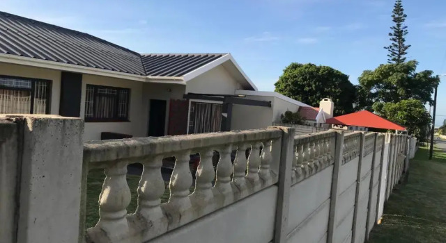 Teke's cheerful 3 bed room villa with swimming pool