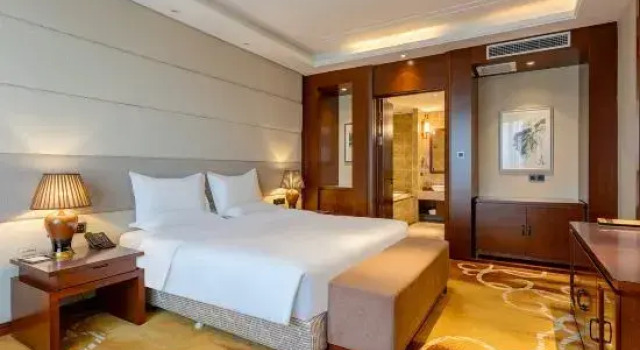 Люкс Executive Century Dynasty Hotel