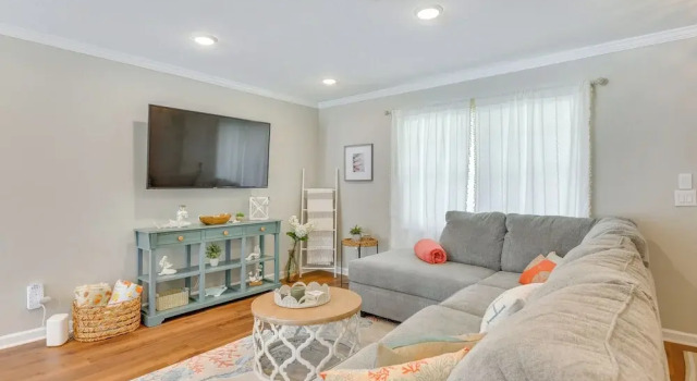 2 Mi to Shore: Modern Retreat in Fort Walton Beach, Rezerwuj Dom wakacyjny Fort Walton Beach Emerald Coast