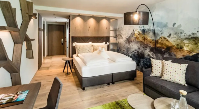 Двухместный номер Standard с балконом Alpine Luxury SPA Resort Schwarzenstein