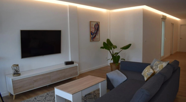 Nuevo apartamento céntrico junto al mar