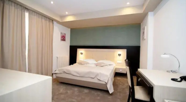 Hotel Nova Luxury, Забронировать Отель Тырговиште Дымбовица
