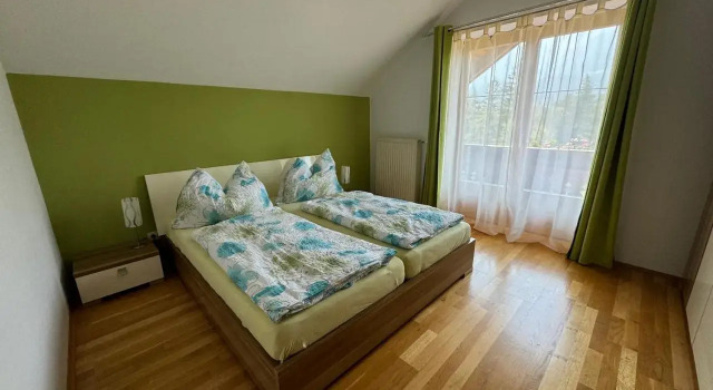 Ferienwohnung Schrittwieser, Rezerwuj Apartament Hotele w Karyntia z parkingiem, Parking