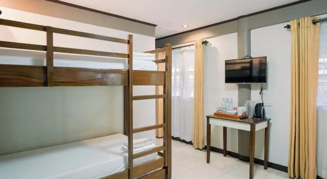 Четырёхместный номер Standard с видом на реку Casa Basilisa Hotel & Resort