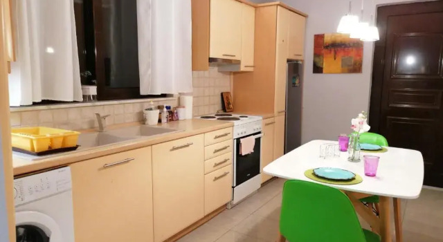 Апартаменты 1-Sea view beach studio for 2 in the city centre!
