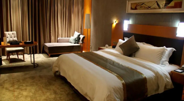 Двухместный номер Superior Jinling Grand Hotel