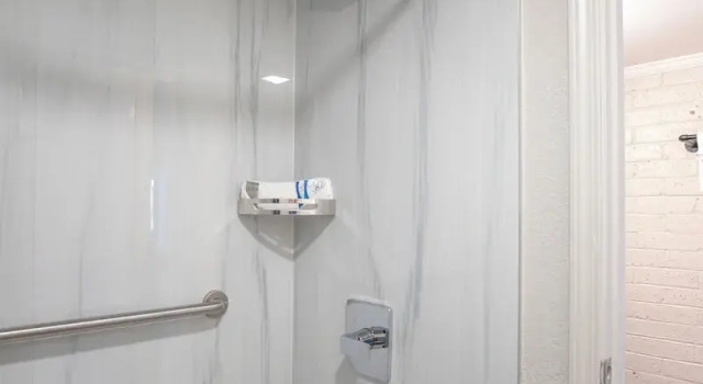 Номер Deluxe Economy Suites Extended Stay