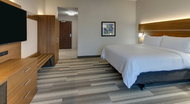 Люкс c 1 комнатой Holiday Inn Express & Suites - Nashville MetroCenter Downtown by IHG
