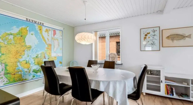 "Grozdan" - 300m from the sea in Western Jutland, Rezervovat Hotel  