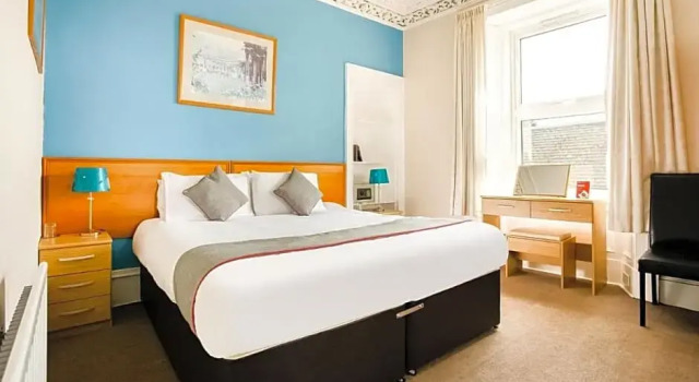 Семейный номер Standard Corner Hotel