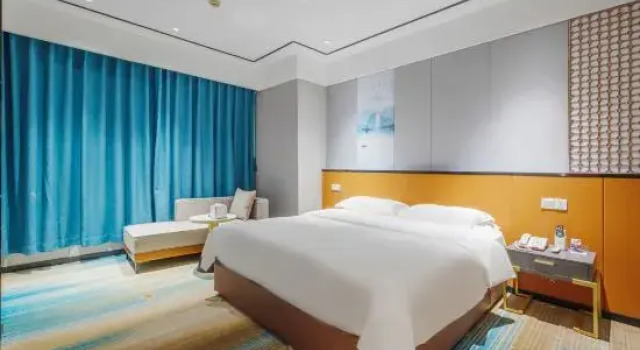 Люкс Business Shishi Laiya Fortune Hotel (Quanzhou South Railway Station)