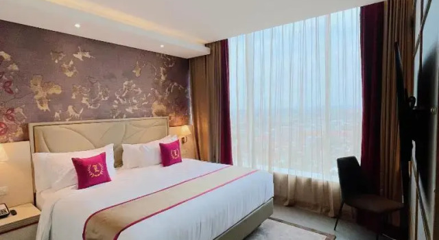 Suite Leedon Hotel & Suites Surabaya