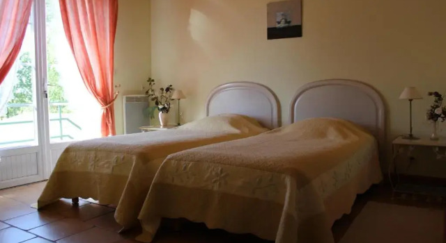 Номер Comfort Le Logis du Château