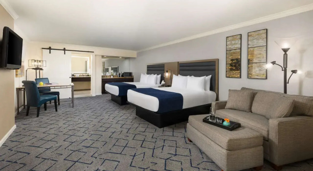 Номер Superior Kimpton Miralina Resort and Villas by IHG
