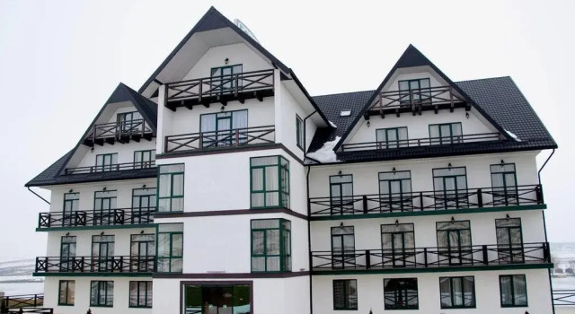 Mariletta, Book Hotel Hotels in Chernivtsi Region with a Pool, Swimming Pool