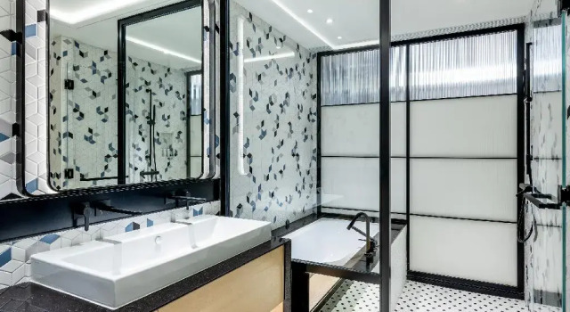 Lüks çift kişilik oda Lisboeta Hotel