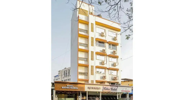 FabHotel Ratna Mahal, Забронировать Отель Отели штата Махараштры 3 звезды, 3*