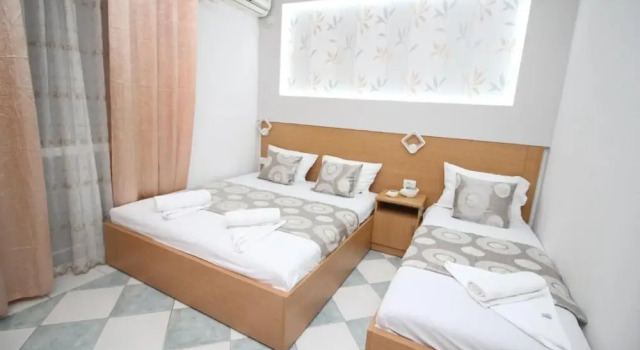 Трёхместный номер Standard с балконом и с видом на горы Apartments Cota Guesthouse