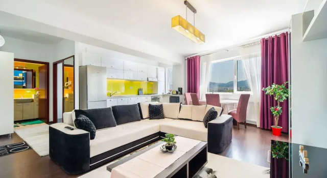 Mountain View Apartment