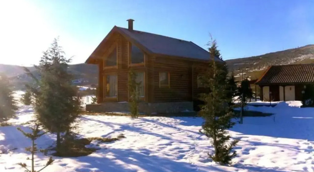 Шале с 3 комнатами Orino Livadi Chalet II