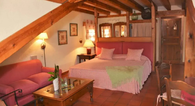 Apartamentos Lobiche, Book Apartment Navafria Castile and Leon