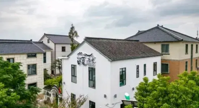 Dianshan Lake Liuxia Shiguang Homestay（Cai Bang Cun Store ）, Varaa Hotelli Shanghai Shanghai